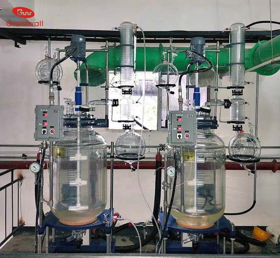 雙層玻璃反應(yīng)釜通入冷卻液如何使用？